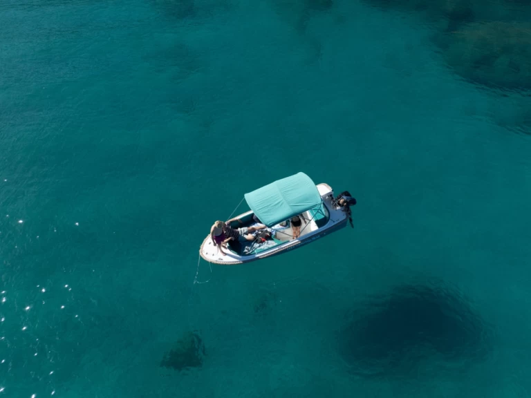 Verhuur Motorboot Marion met vaarbewijs