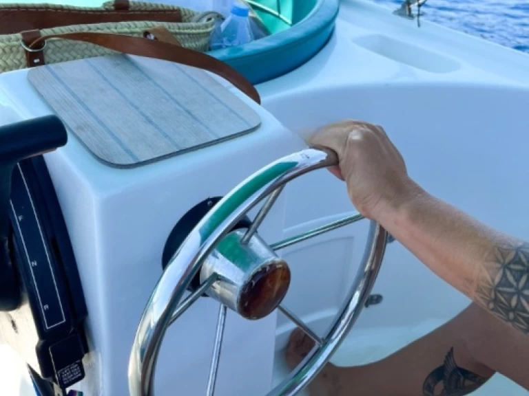 Motorboot te huur in Port d'Addaia (Port) voor de beste prijs