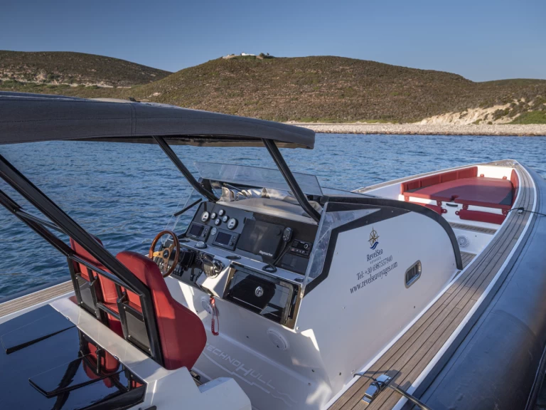 Bootverhuur Technohull Omega 41 in Patmos via SamBoat