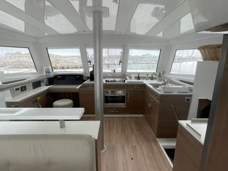 Verhuur Catamaran Bali met vaarbewijs