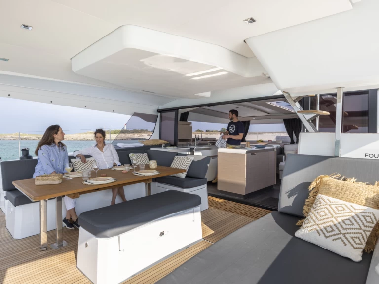 Catamaran te huur in Hyères voor de beste prijs
