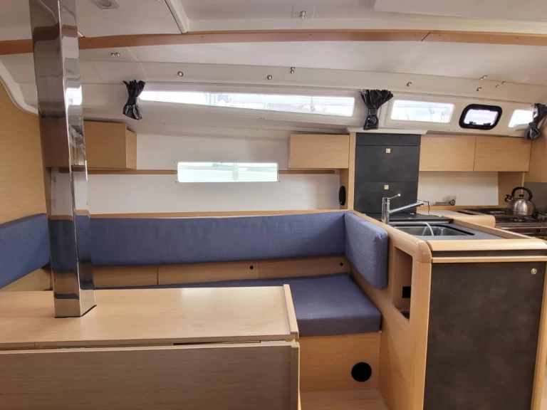 Verhuur Zeilboot Jeanneau met vaarbewijs