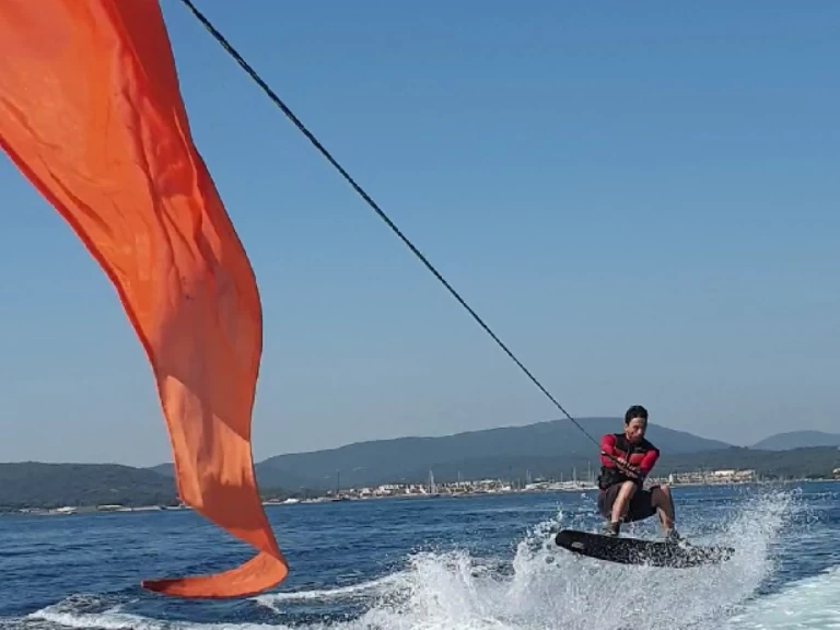 Verhuur Motorboot in Sainte-Maxime - Boston Whaler Boston Whaler 170 super sport