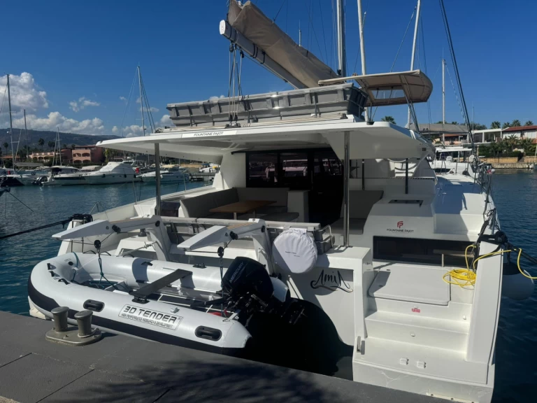 Huur Catamaran met of zonder schipper Fountaine Pajot in Furnari