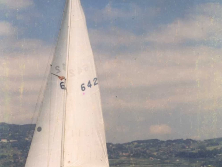 Verhuur Zeilboot in Le Bouveret - Brise de mer 31 Le Genn Hemidy