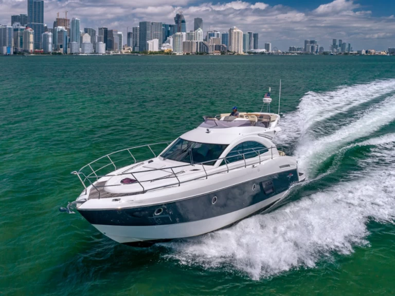 Bootverhuur Bénéteau 52 GT FLYBRIDGE  in Miami Beach via SamBoat