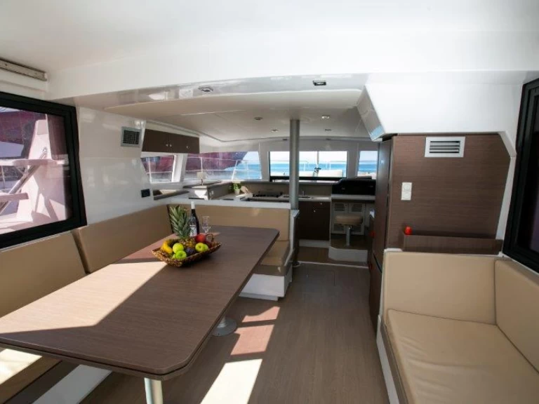 Bootverhuur Piso Livadi goedkoop Bali 4.1