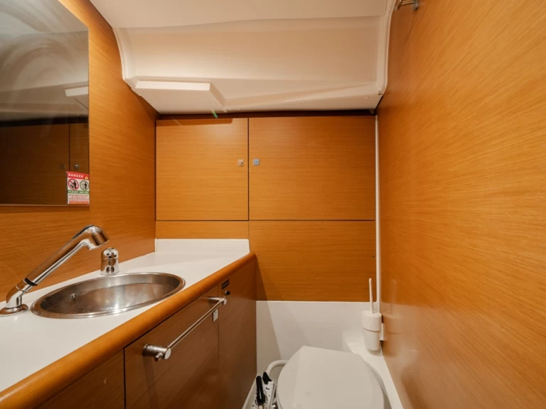 Verhuur Zeilboot in Lávrio - Jeanneau Sun Odyssey 409