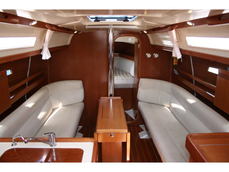 Huur een Dufour Dufour 34 in Rhodes (City)