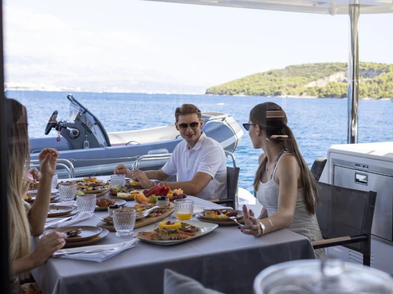 Verhuur Catamaran in Split - Lagoon Lagoon 55 LUXURY version (2025)