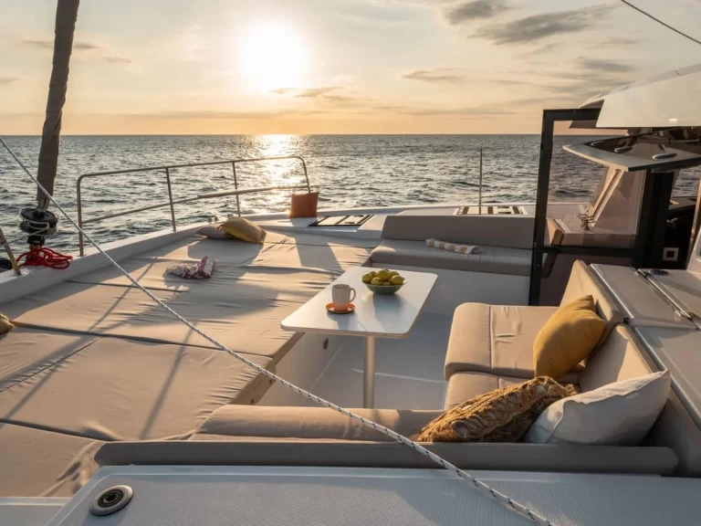 Bootverhuur Bali Bali 4.4 in Álimos via SamBoat