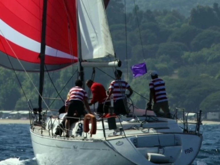 Huur een Dufour Dufour 35 in Saint-Tropez