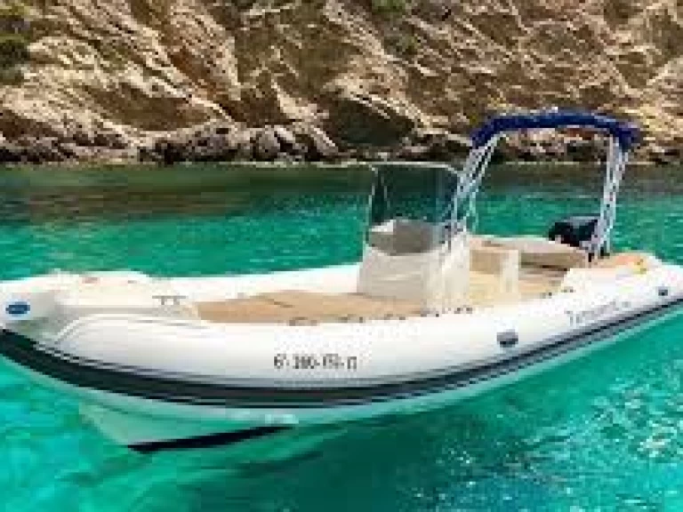 Jachthuur in Arzon - Capelli CAPELLI TEMPEST 700 via SamBoat