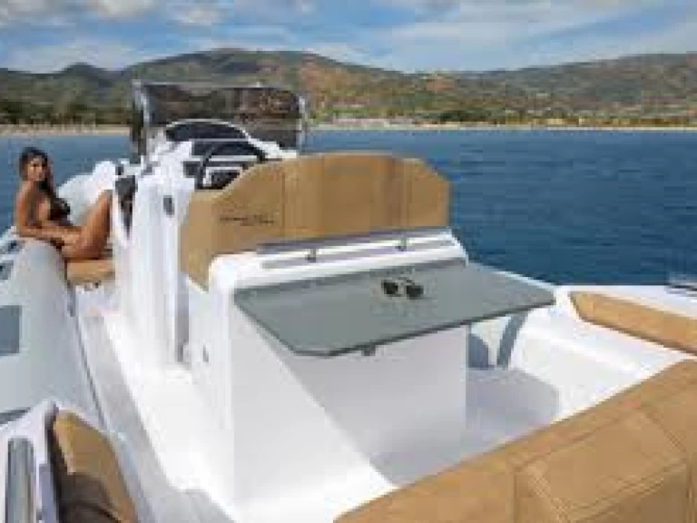 Bootverhuur Ranieri Cayman 23 Sport in Arzon via SamBoat