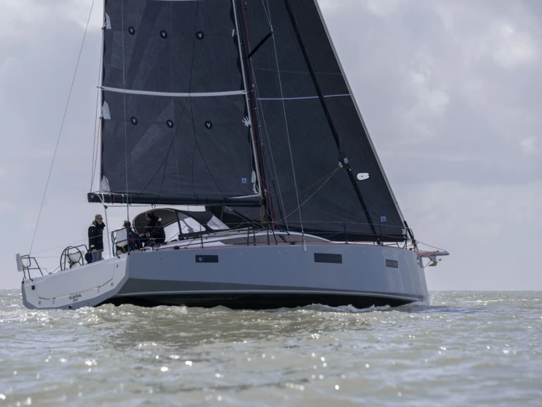 Zeilboot te huur in Larmor-Plage voor de beste prijs