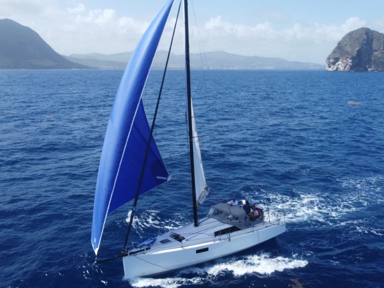 Bootverhuur Port de Fort-de-France goedkoop Pogo 30