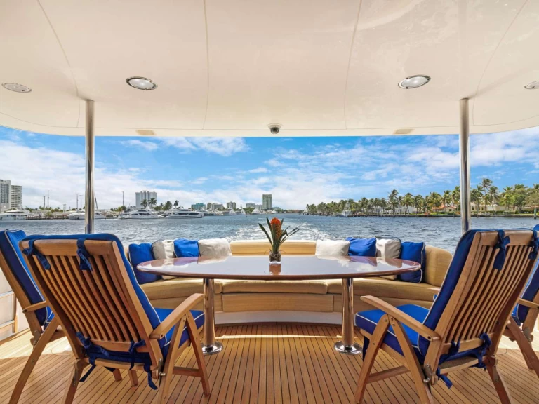 Huur een Lazzara Tranquility in Florida