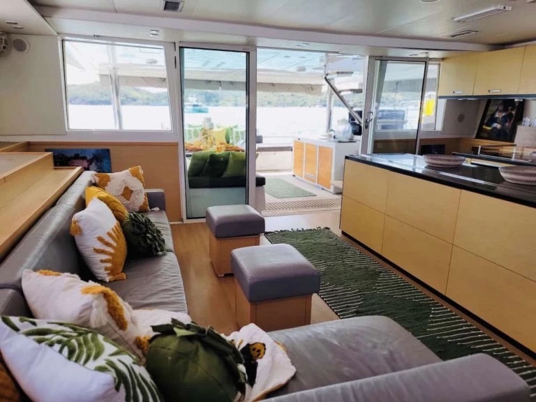 Verhuur Jacht Lagoon met vaarbewijs