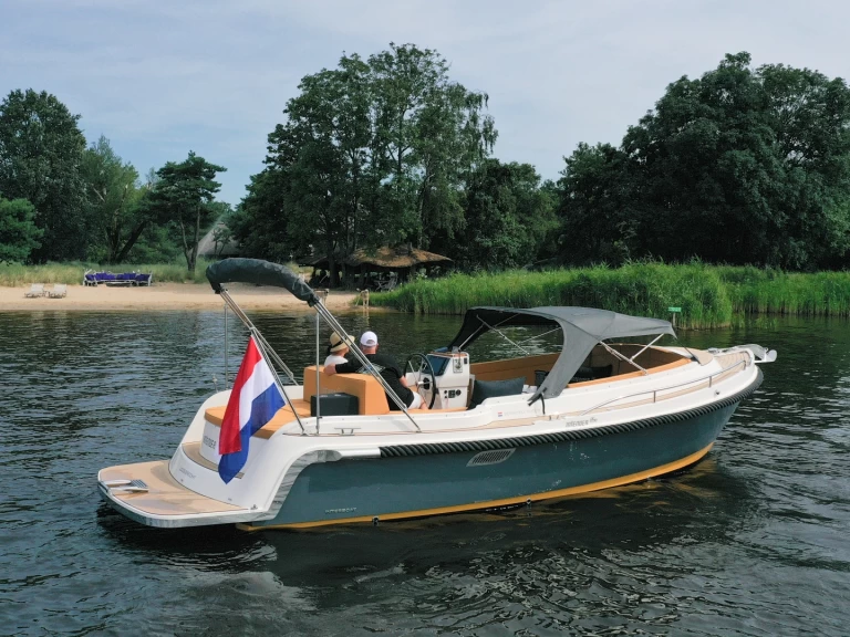 Motorboot te huur in Port de Pollença voor de beste prijs