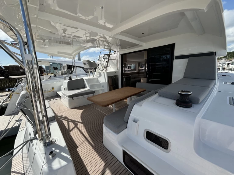 Huur Catamaran met of zonder schipper Lagoon in Playa Sardinera