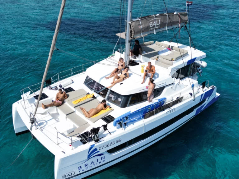 Huur Catamaran met of zonder schipper Bali in Seget Donji
