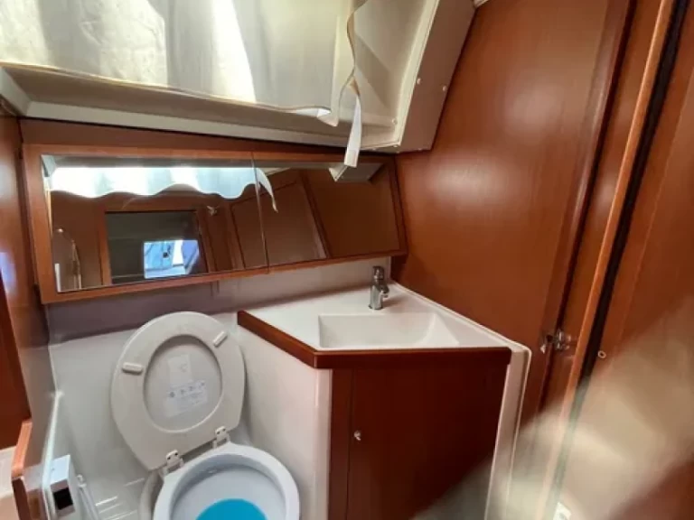 Jachthuur in Gouviá - Bénéteau Oceanis 41.1 via SamBoat