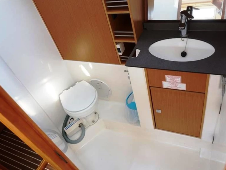 Jachthuur in Álimos - Bavaria Cruiser 41 via SamBoat