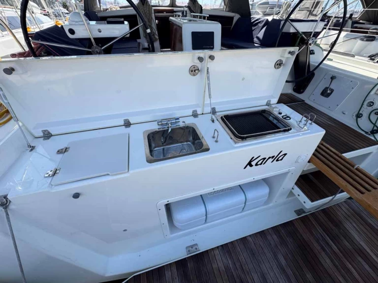 Jachthuur in Split - Dufour Dufour 430 via SamBoat