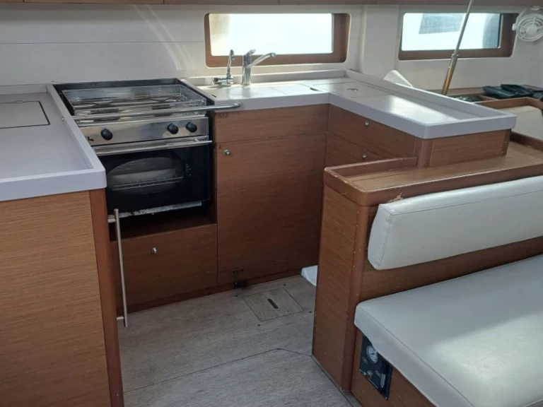 Bootverhuur Bénéteau Oceanis 51.1 in Lefkáda via SamBoat