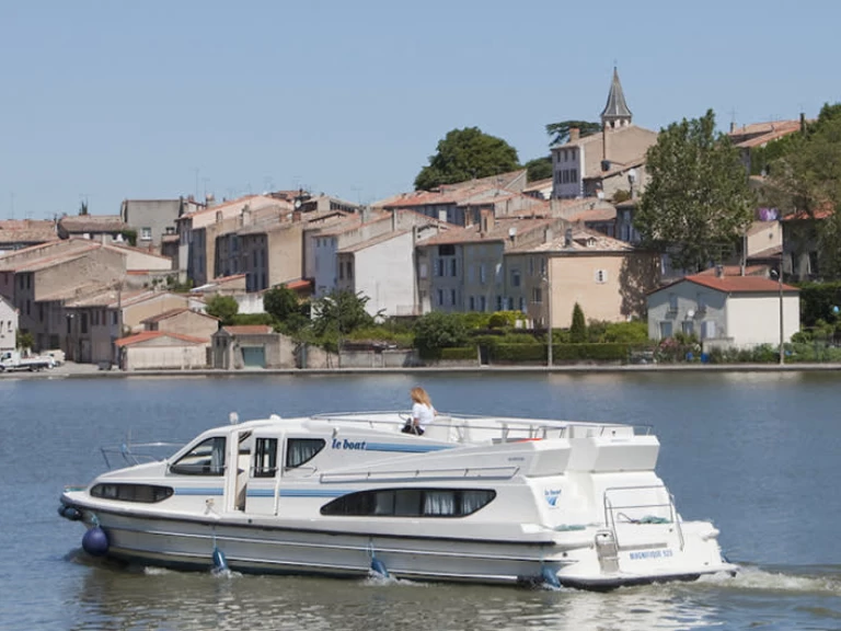 Le Boat Magnifique te huur van particulier of professional in Trèbes