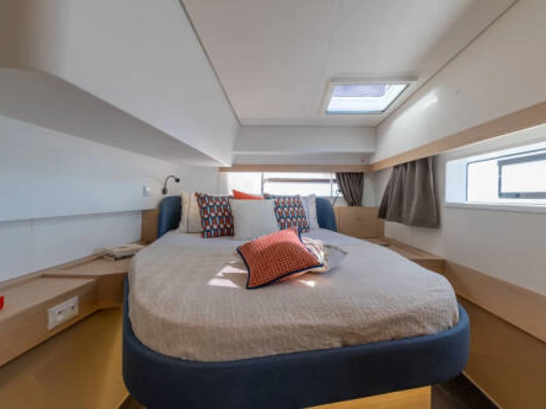 Verhuur Catamaran in Paros (Eiland) - Fountaine Pajot Fountain Pajot FP 44