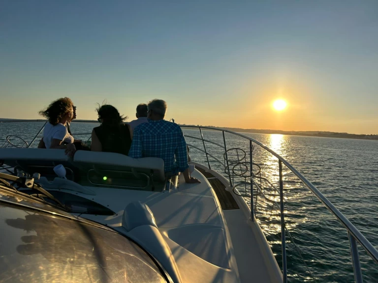 Huur een Cranchi Mediterranee 47 in Marina de Lagos