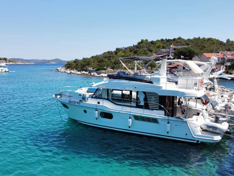 Bootverhuur Biograd na Moru goedkoop Swift Trawler 41 Fly