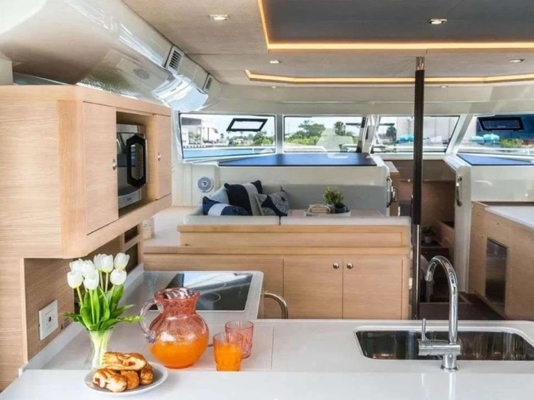 Huur een Aquila Moka in Bahama's