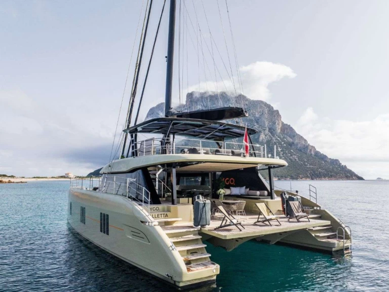 Huur een Sunreef YGO. in Valencia