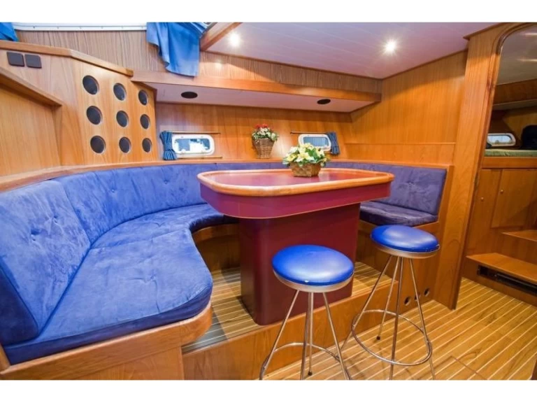 Huur Motorboot met of zonder schipper De Drait in Drachten