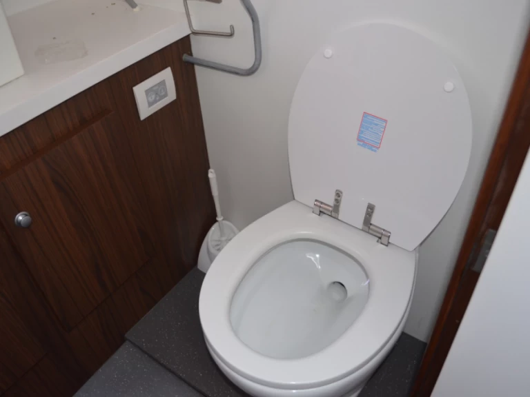 Bootverhuur Drachten goedkoop Bravoure 40