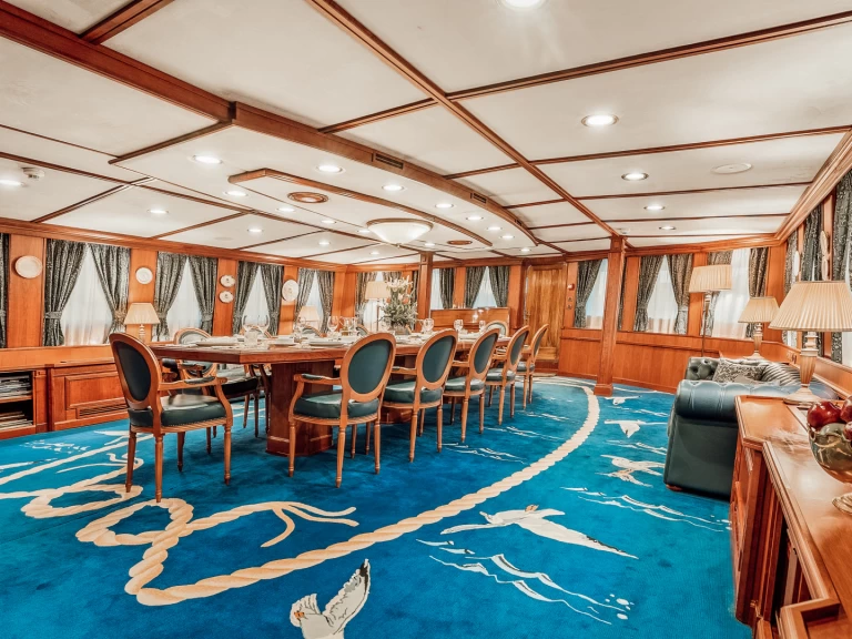 Bootverhuur  Motoryacht Seagull 2 in Split via SamBoat