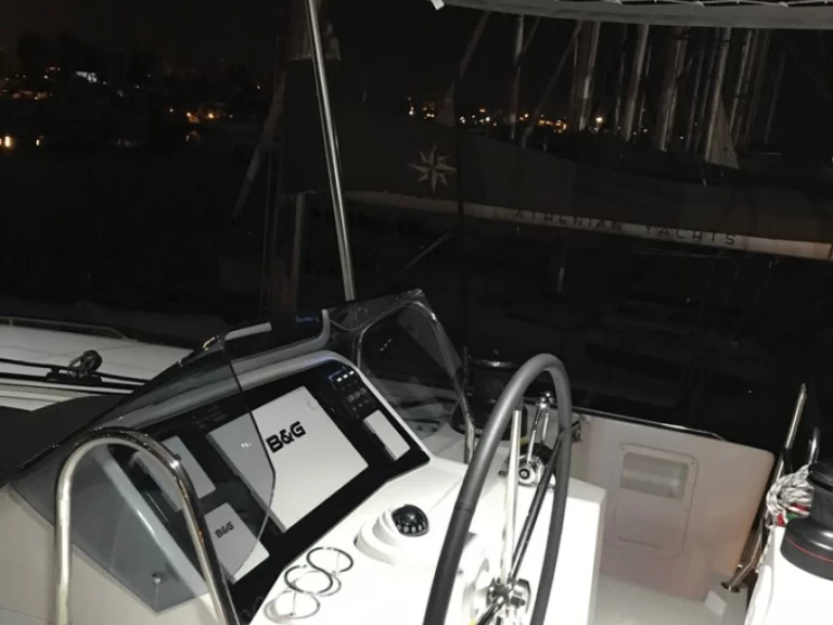 Lagoon Lagoon 450 F te huur van particulier of professional in Álimos