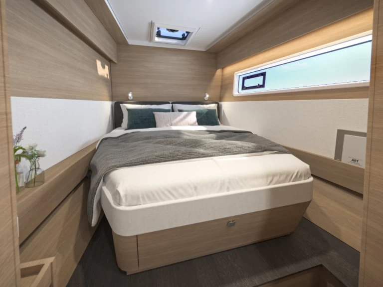 Catamaran te huur in Gouviá voor de beste prijs