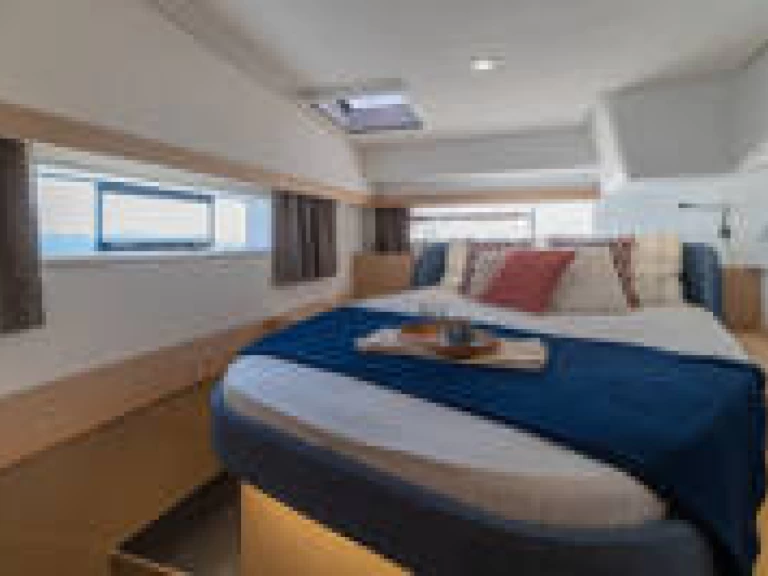 Jachthuur in Paros (Eiland) - Fountaine Pajot Fountaine Pajot New 44 via SamBoat