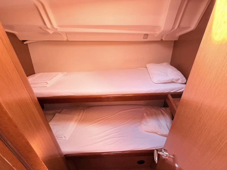 Verhuur Zeilboot in Sukošan - Bénéteau Oceanis 43