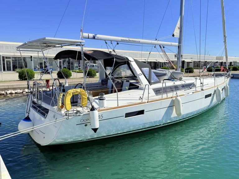 Bootverhuur Bénéteau Oceanis 45 in Sukošan via SamBoat