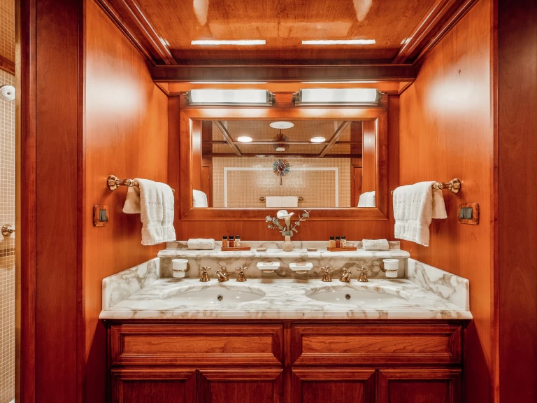 Bootverhuur  Motoryacht Seagull 2 in Split via SamBoat