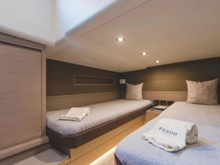 Huur een Pardo Yachts Pardo 50 in Ibiza Town