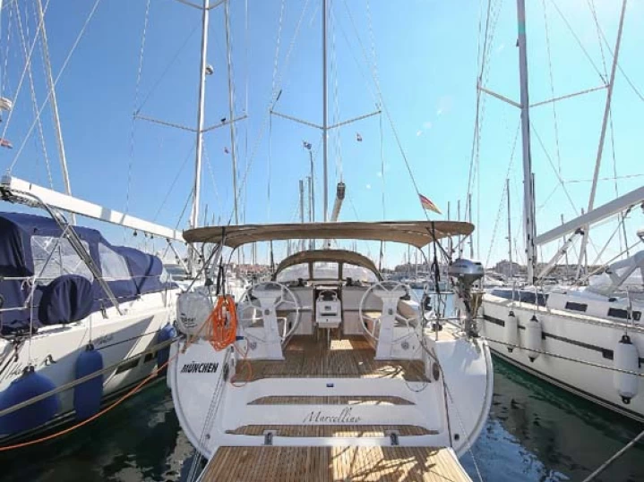 Jachthuur in Castellammare di Stabia - Bavaria Cruiser 51 via SamBoat