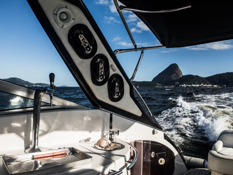 Motorboot te huur in Rio de Janeiro voor de beste prijs