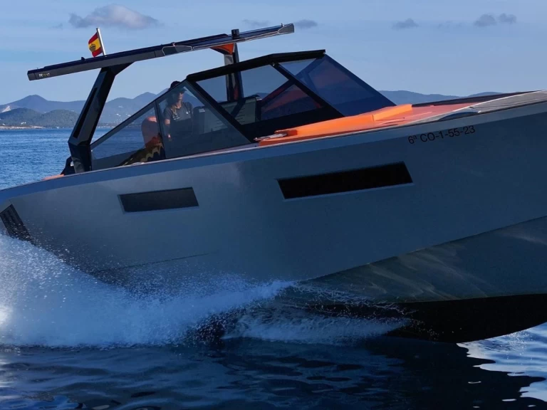 Bootverhuur Ibiza Town goedkoop 43 Mistral 