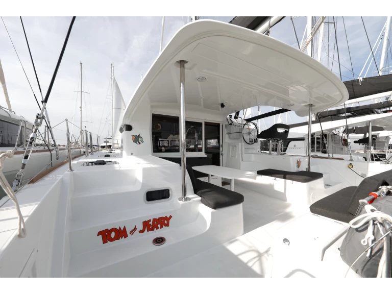 Huur Catamaran met of zonder schipper Lagoon in Sukošan