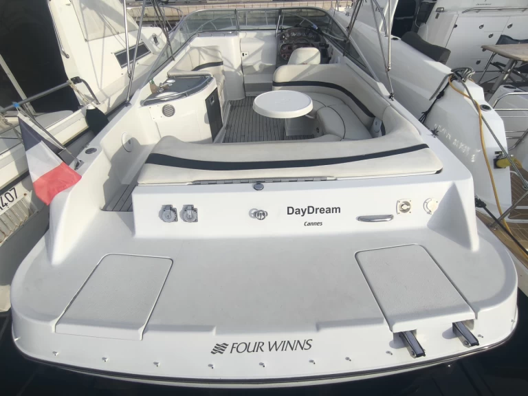 Verhuur Motorboot in Cannes - Four Winns Sundowner 285